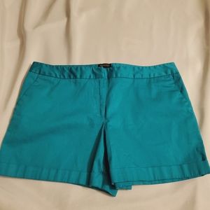 Attentiom Turquoise/teal shorts